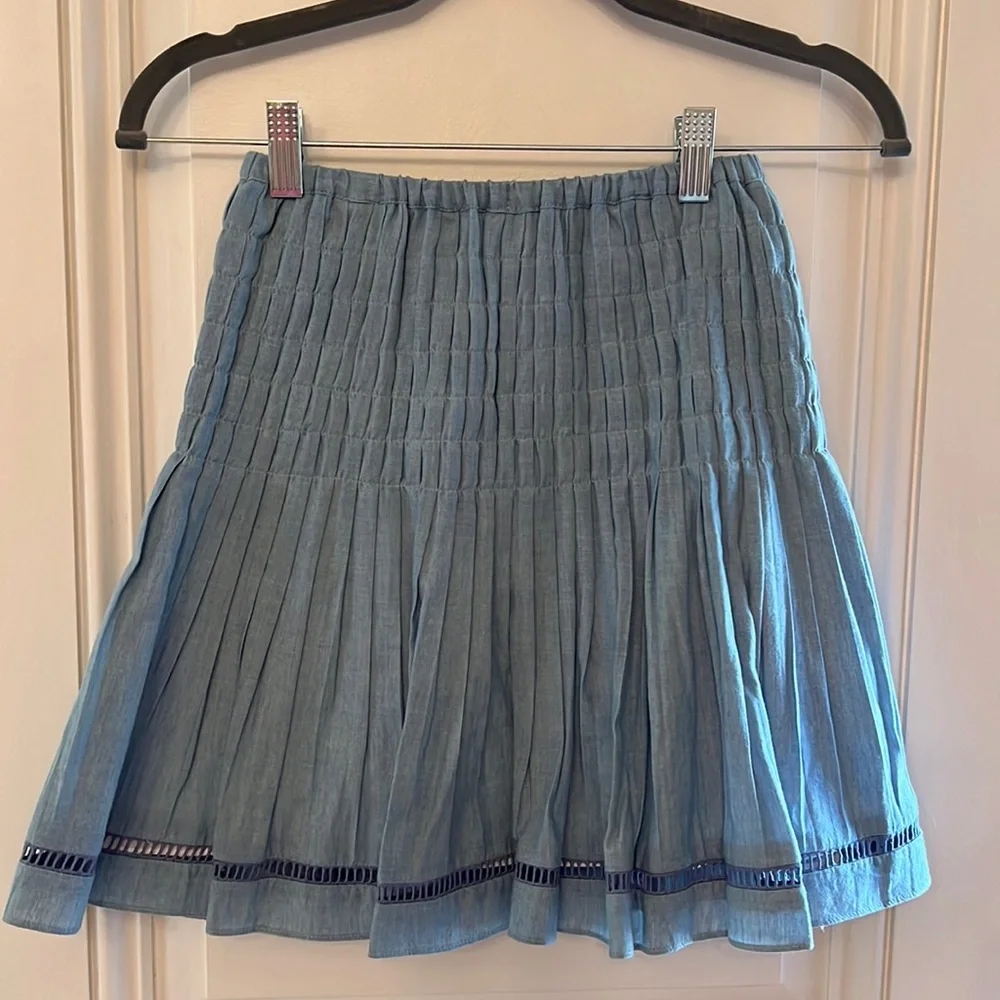 NWOT  Tuckernuck XS chambray mini skirt - Picture 2 of 7